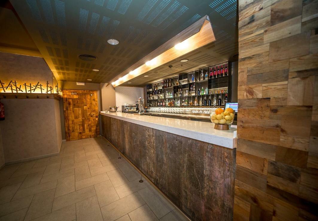 Apartahotel&Spa Jacetania Jaca Zewnętrze zdjęcie